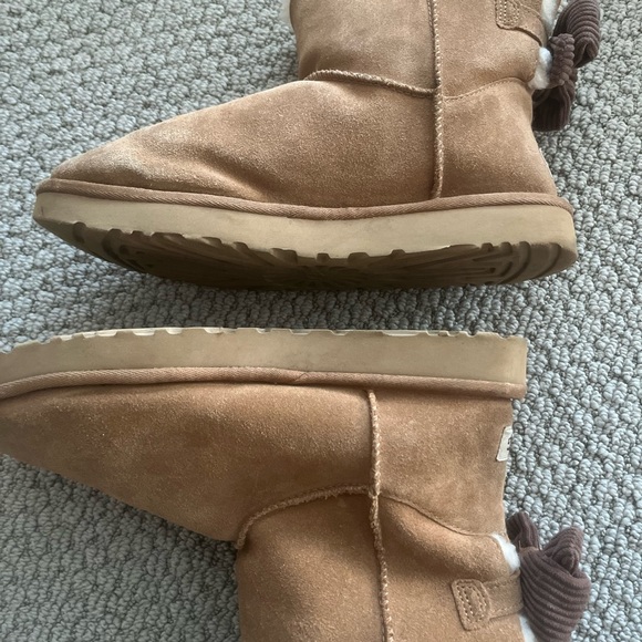 Mini Uggs - Picture 6 of 6